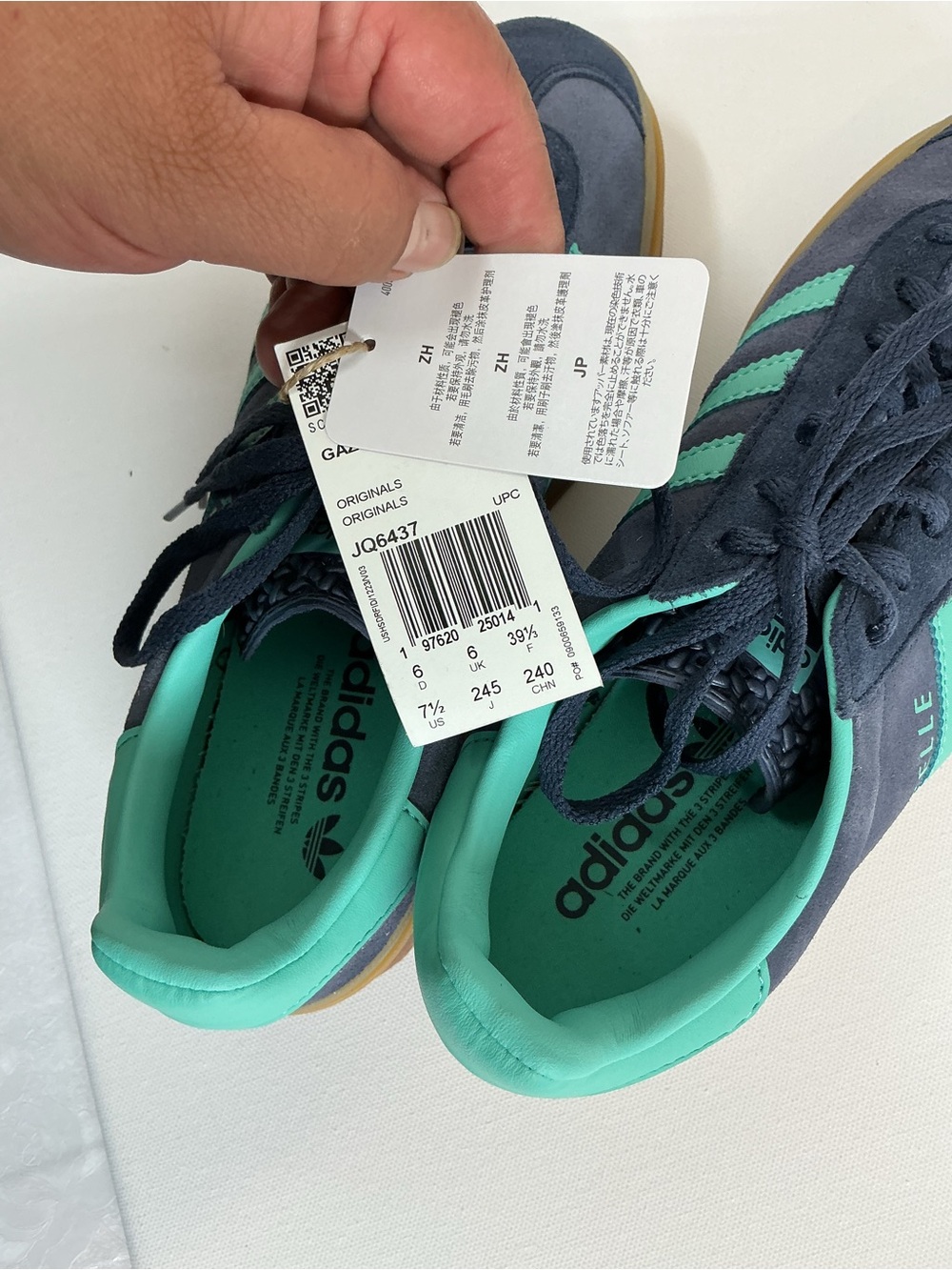 adidas Gazelle Women’s Navy and Teal Platform Sneakers - Picture 7 of 8